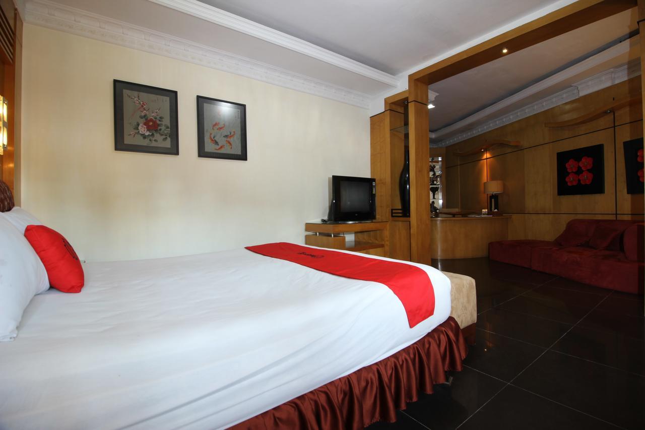 Reddoorz Plus Near Tugu Jogja 2 Yogyakarta Buitenkant foto
