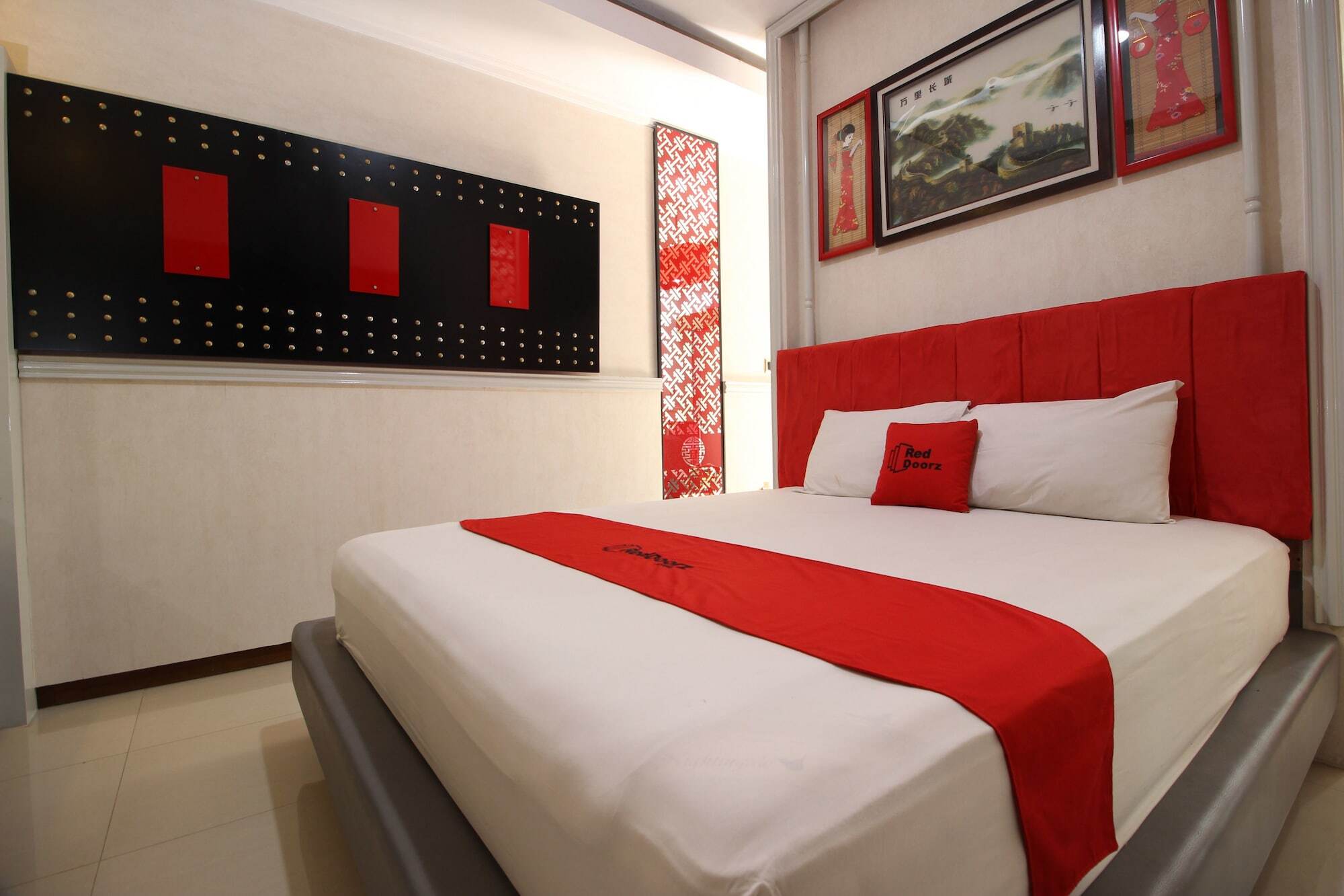 Reddoorz Plus Near Tugu Jogja 2 Yogyakarta Buitenkant foto